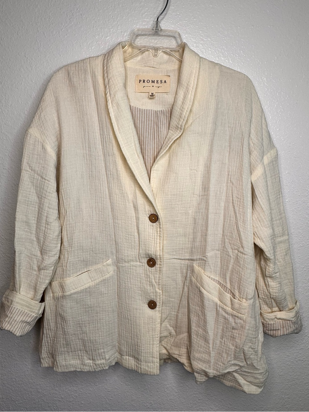 NWOT Promesa Cream Blazer Cotton size M Textured Crinkle Fabric OVERSIZED
